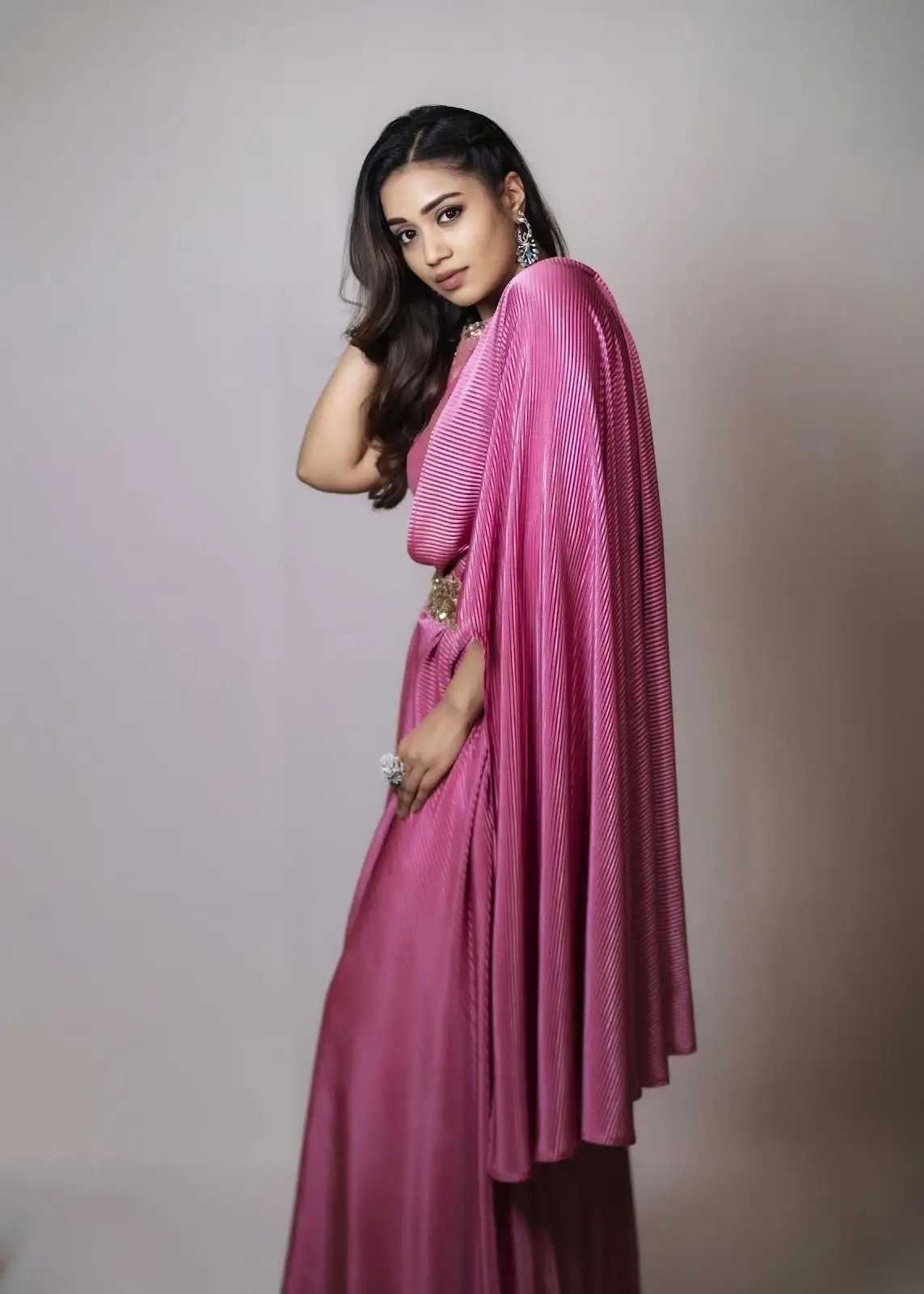 Beautiful Indian Girl Nivetha Pethuraj in Traditional Pink Saree